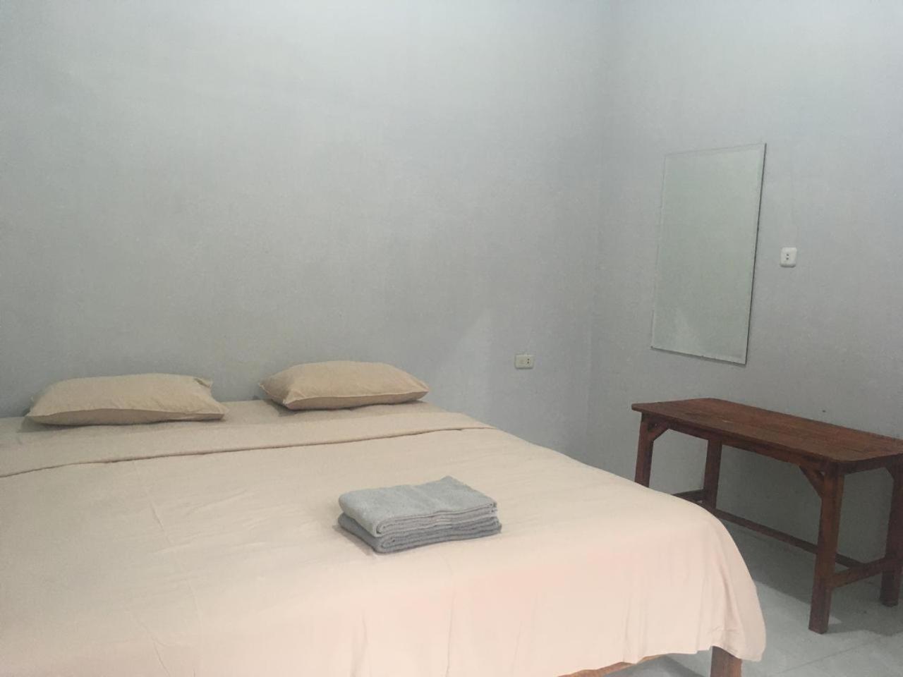 Smiley'S Homestay Berastagi Exterior foto